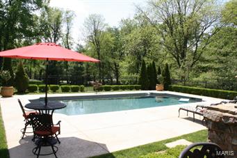 West Geyer Lane - Residential