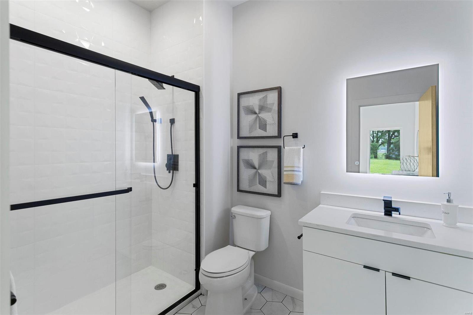 Santino Court - Residential