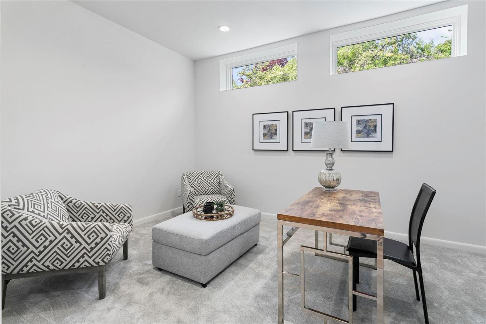 Santino Court - Residential