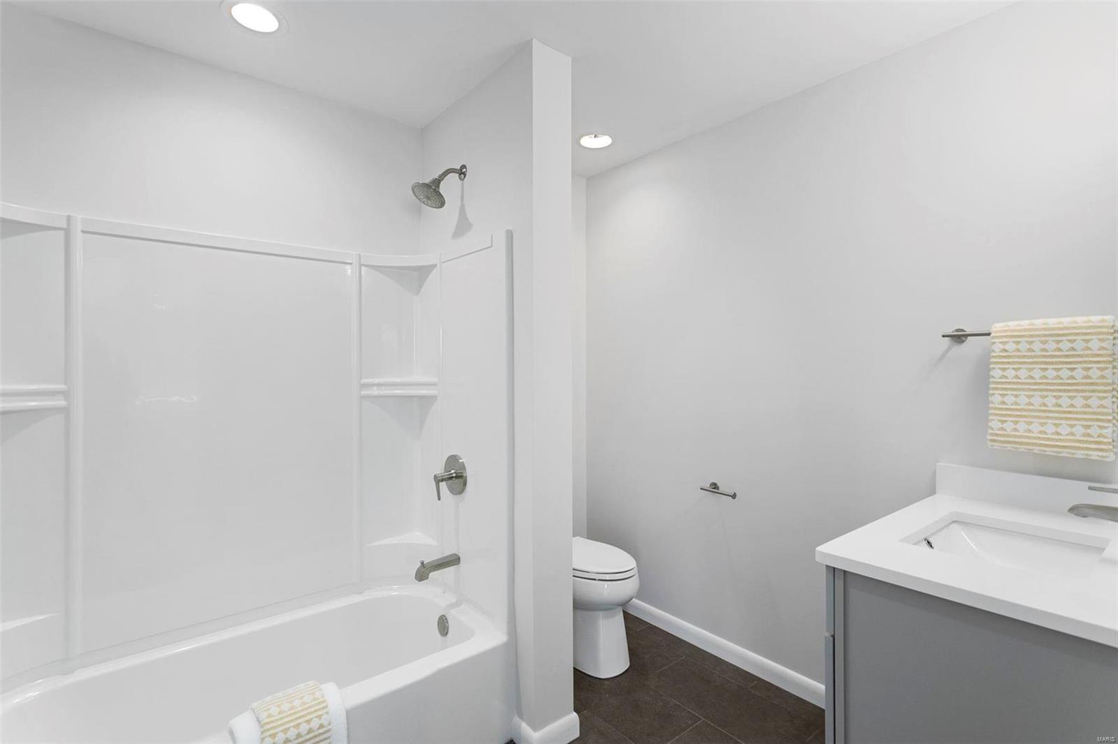 Santino Court - Residential