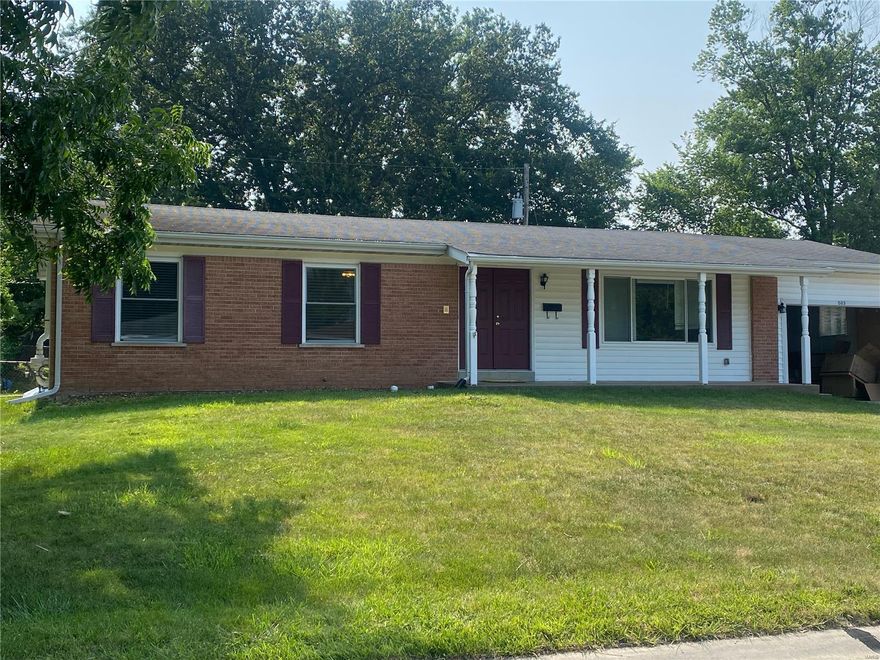 For comp purposes. Super cute ranch in Ft Zumwalt district