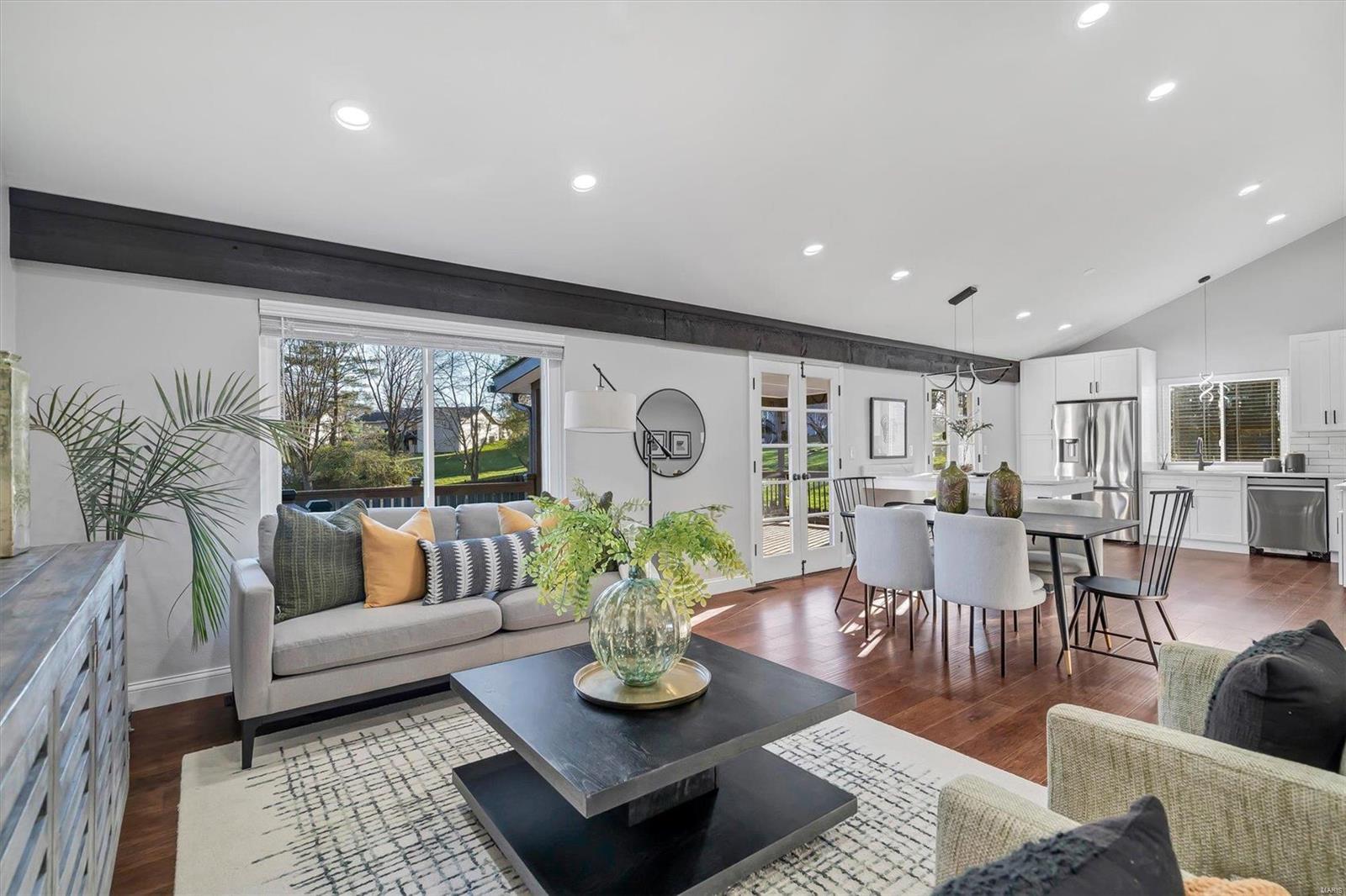 15362 Thistlebriar Court