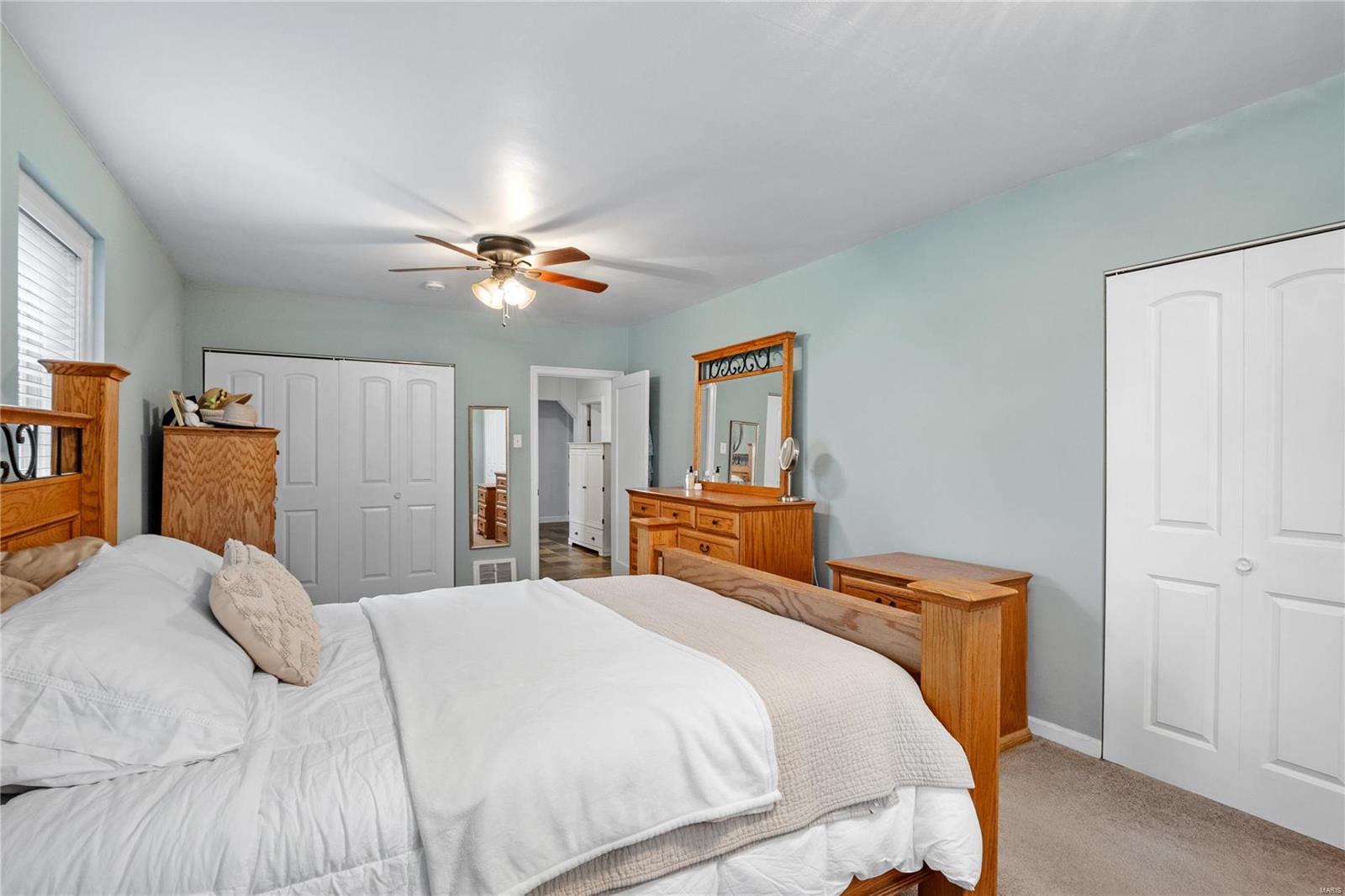 St Ann, Missouri 63074, United States, 2 Bedrooms Bedrooms, ,1 BathroomBathrooms,Residential,Active,33233