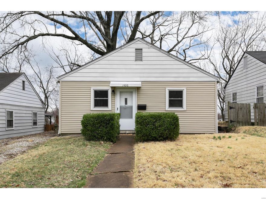 Welcome to this charming cottage in the historic Dog Town area! The home is a short walk to many restaurants, Forest Park, the zoo, the Muny and the Washington University campus. Plus, the ease of access to I-40/64 and a short distance to I-44.
It's perfect for the first-time buyer, empty nester or someone looking for rental income. The sunny living room welcomes you with a open, airy feel. It flows to the kitchen with more natural light. The laundry room is conveniently located next to the kitchen. The refrigerator, washer and dryer all stay! The cozy bedroom is a welcome retreat at the end of the day. Enjoy this huge backyard, perfect for entertaining. The 1 car garage is utilized as a shed. A big bonus is the private driveway. Open house on Sunday 3/12 1:00-3:00.  We will review offers at 7pm Tuesday 3/14 with a response time of 9pm. All offers to be in by 4pm that day. Sellers reserve the right to accept an offer any time prior to 3/14
