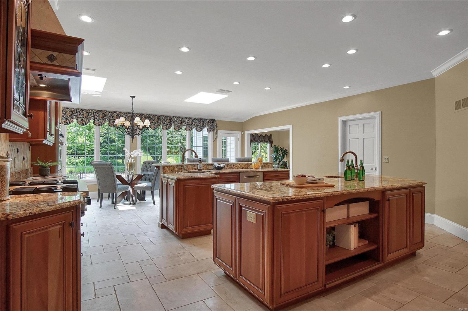 Manors At Clarkson Valley 2 The - Residential