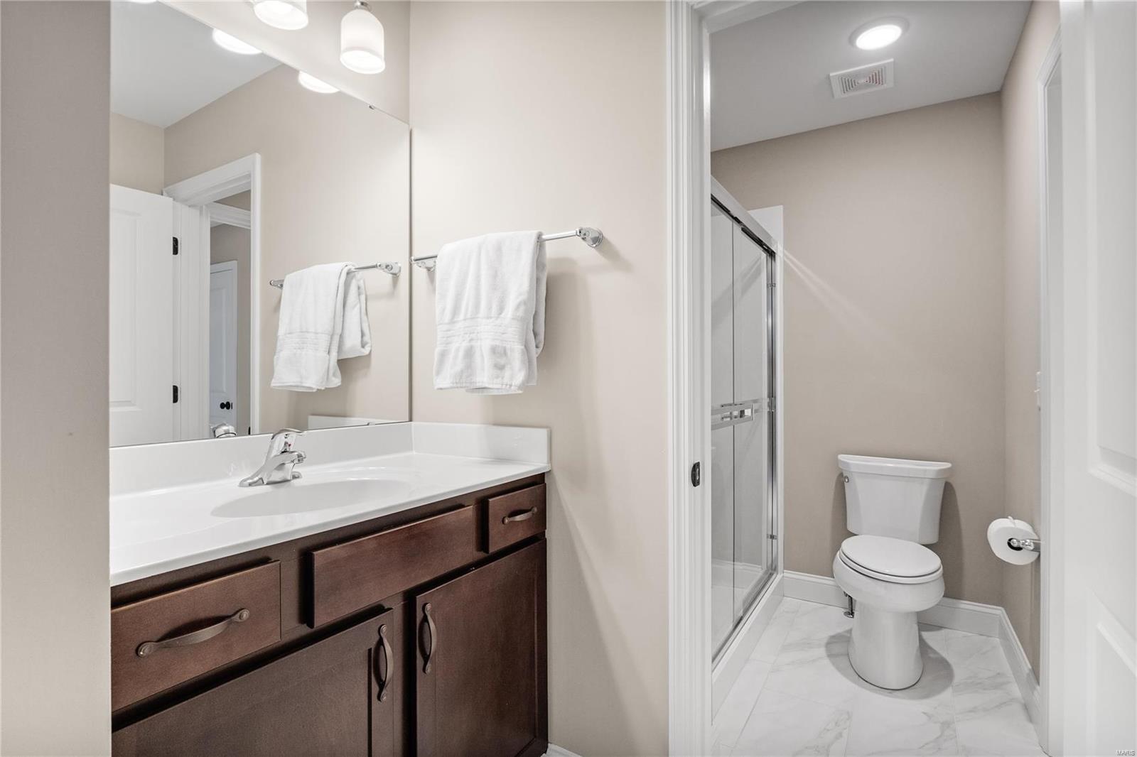 Bur Oaks - Residential