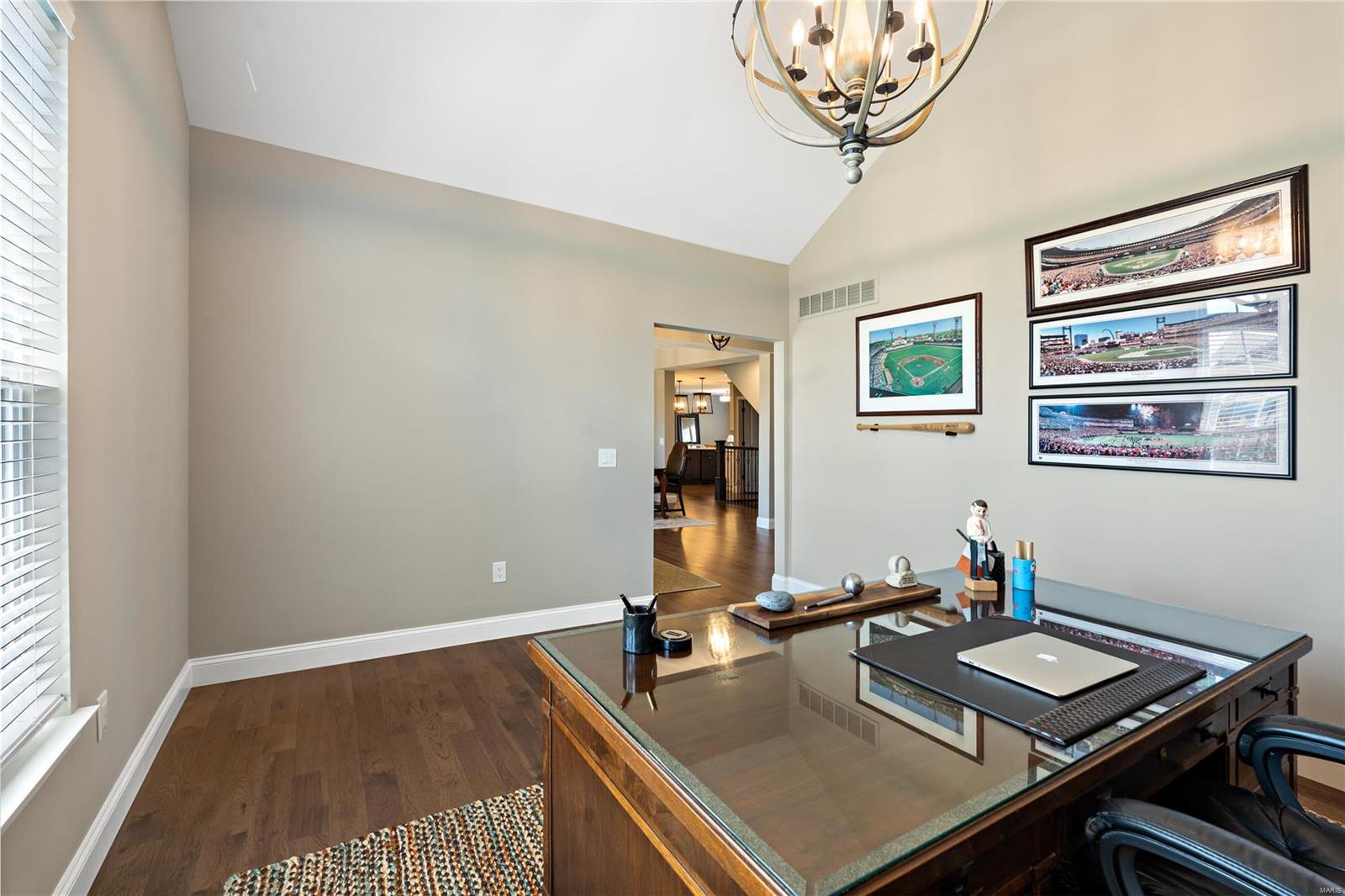 Bur Oaks - Residential