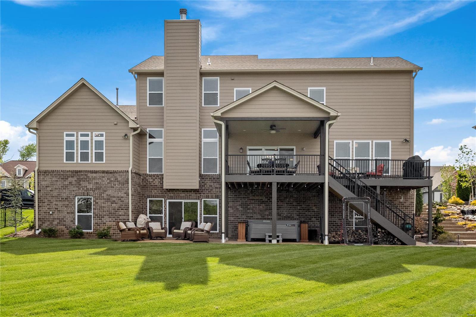 Bur Oaks - Residential