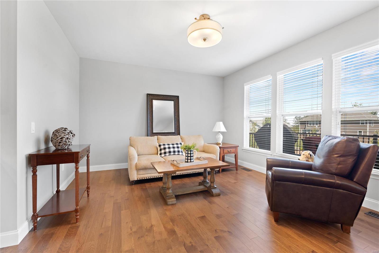 Bur Oaks - Residential