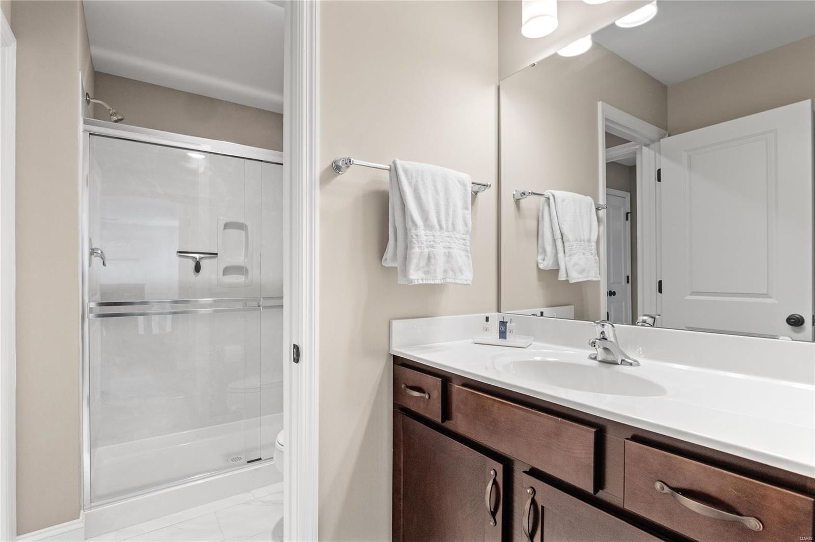 Bur Oaks - Residential