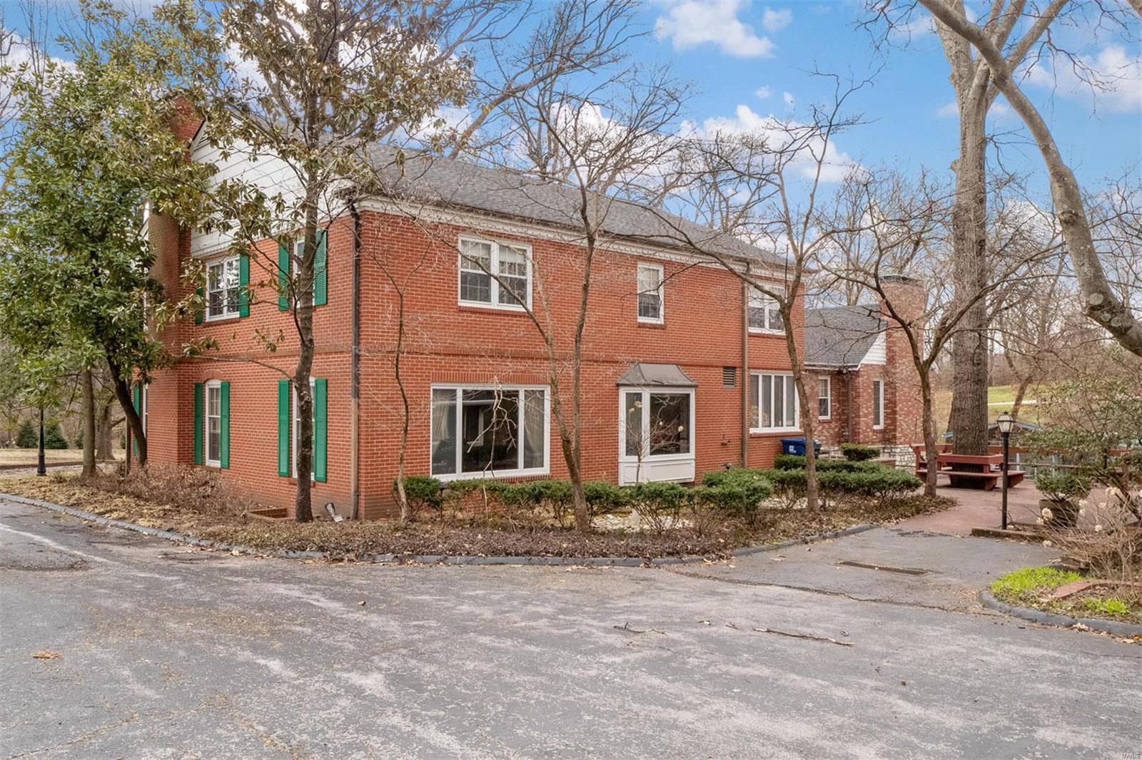 Clayton Terrace - Land