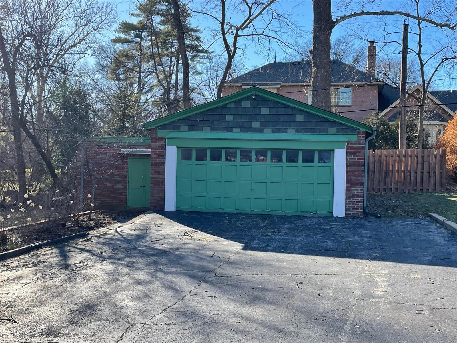 Clayton Terrace - Land