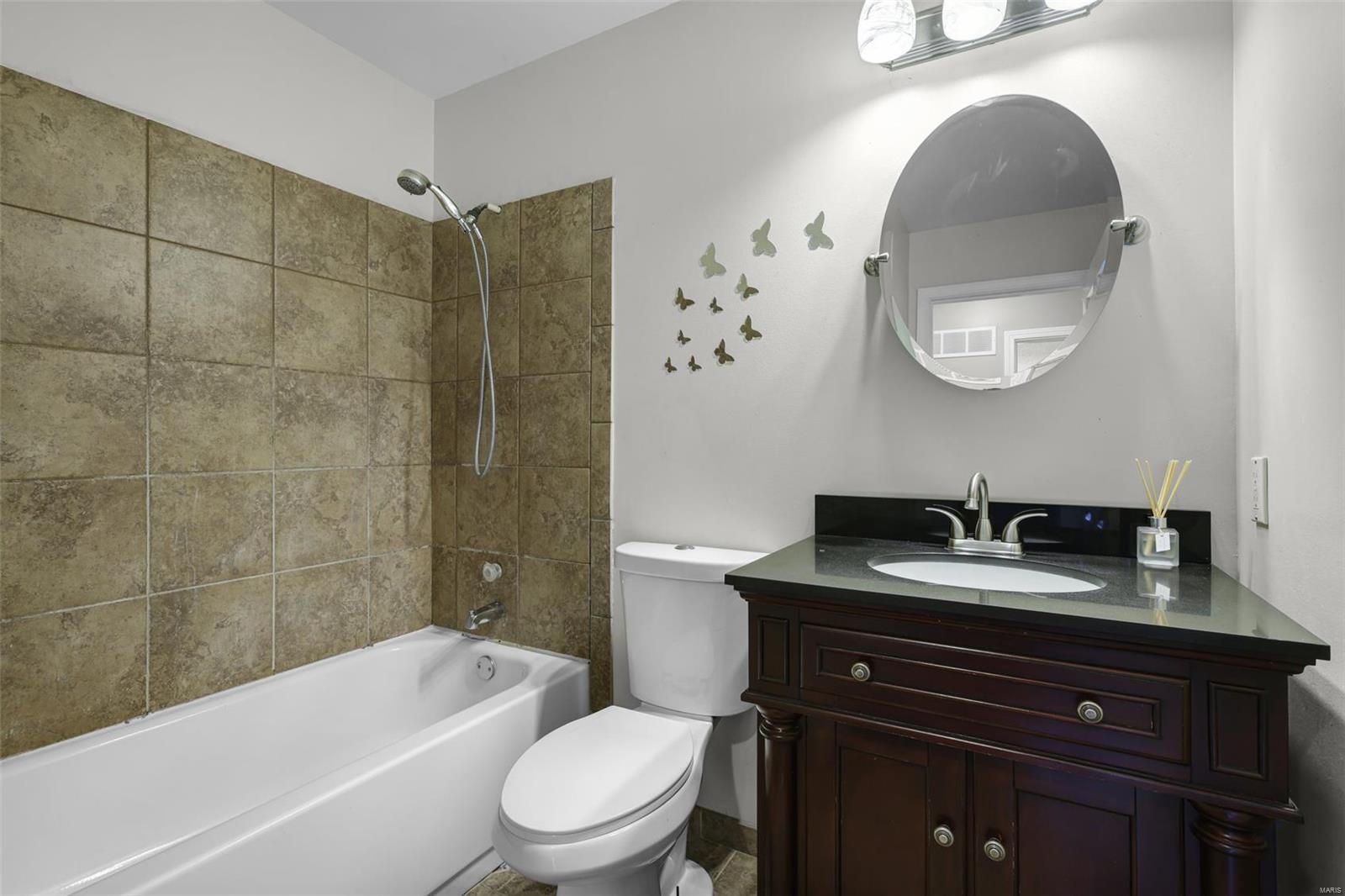 Sacre Coeur Ii 4 - Residential