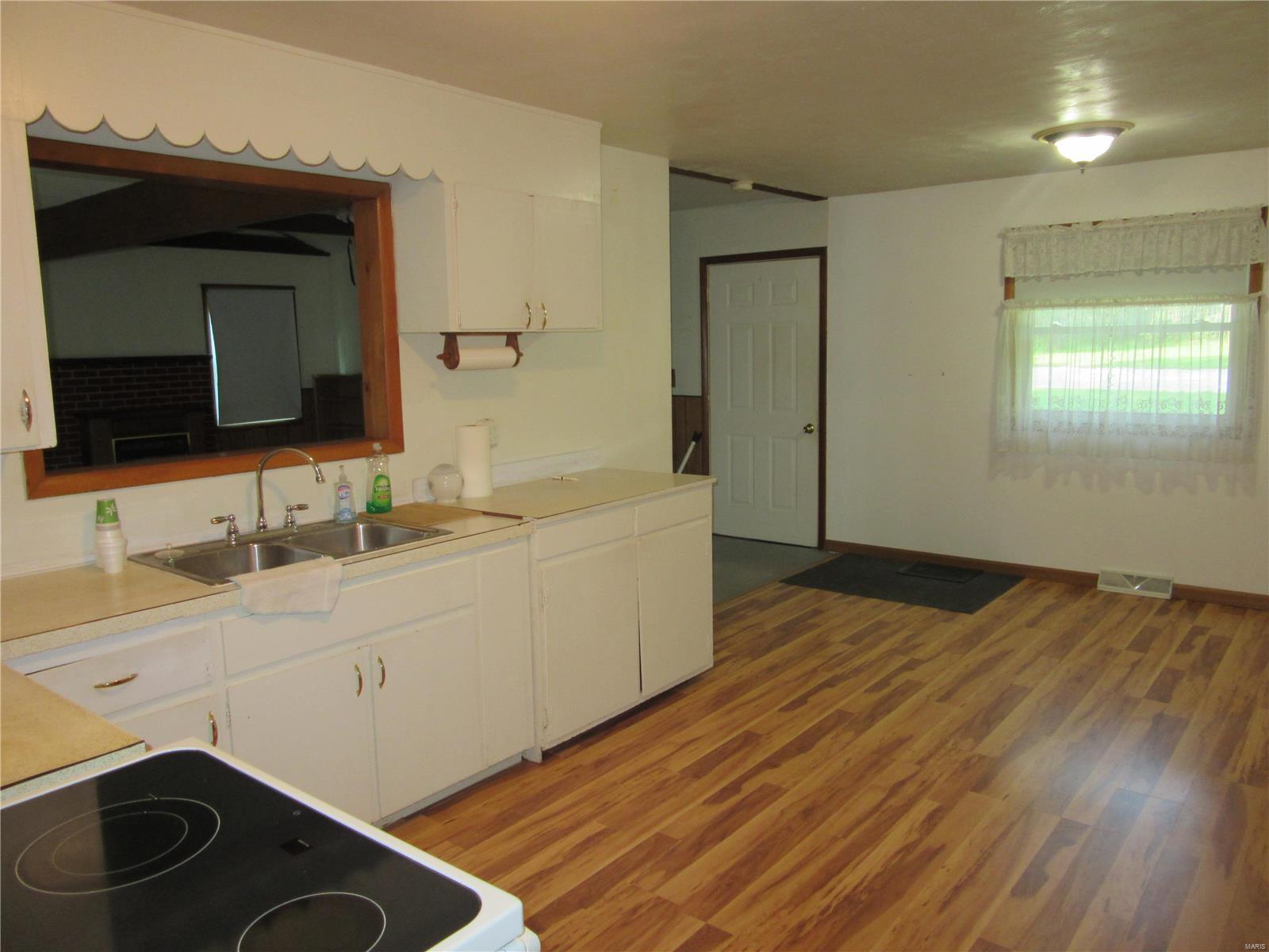 NON SUBDIVISION - Residential