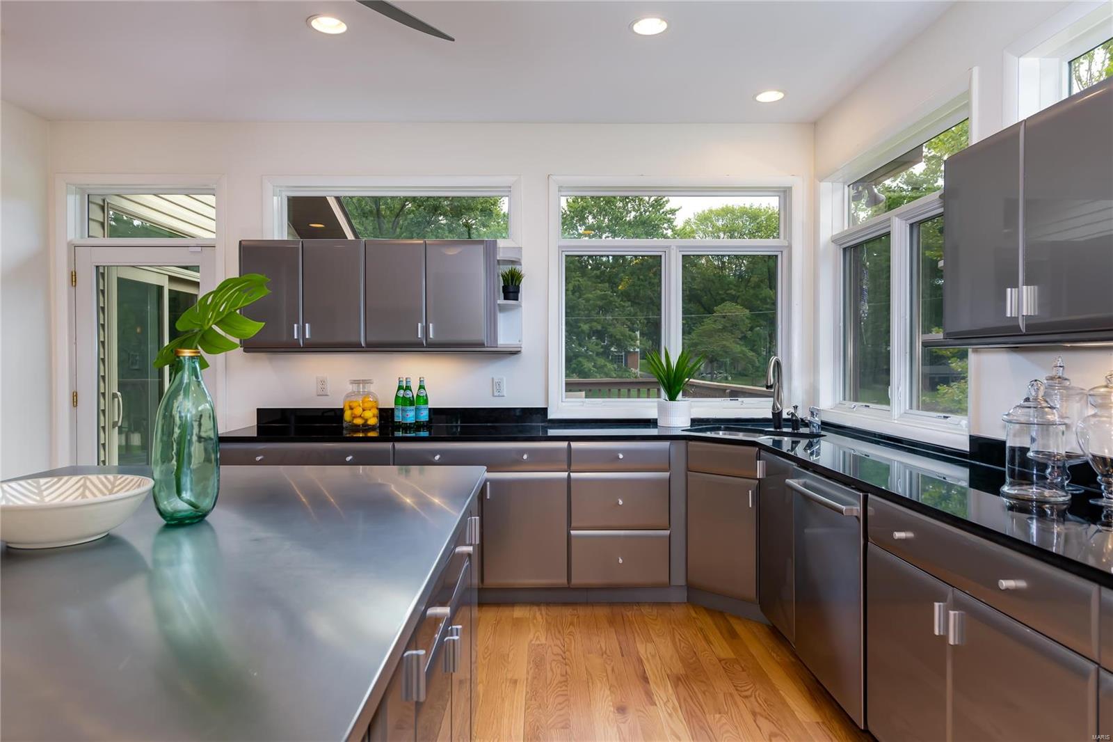 Bon-Aire - Residential