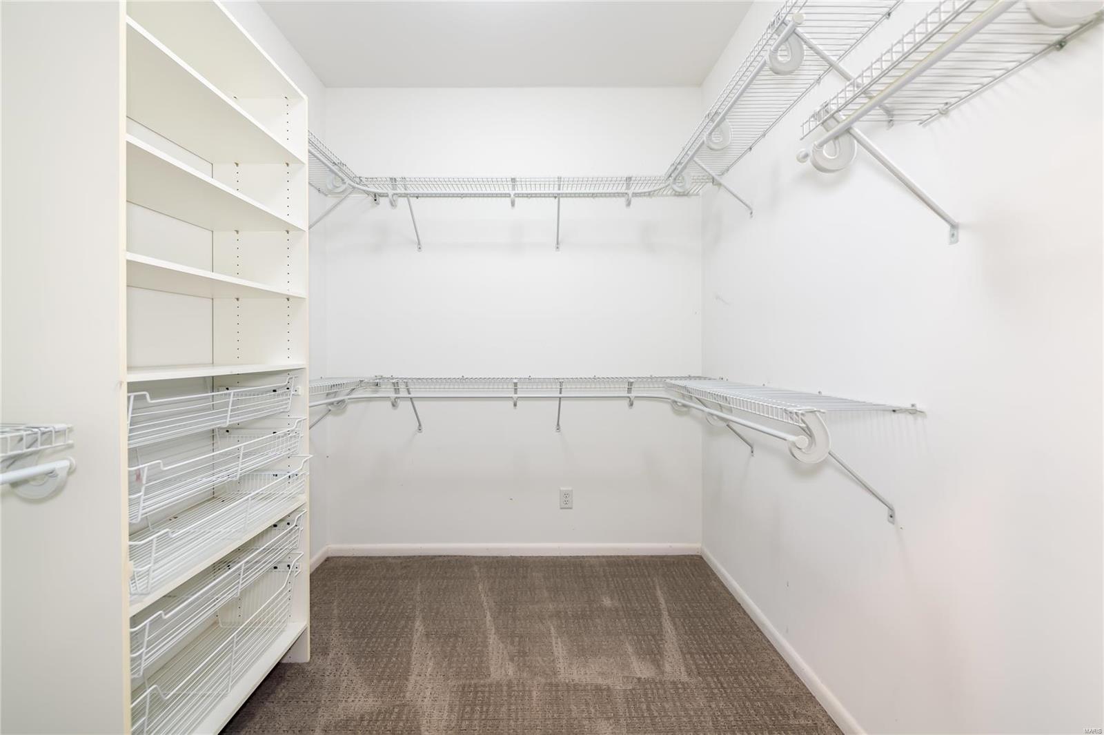 Bon-Aire - Residential