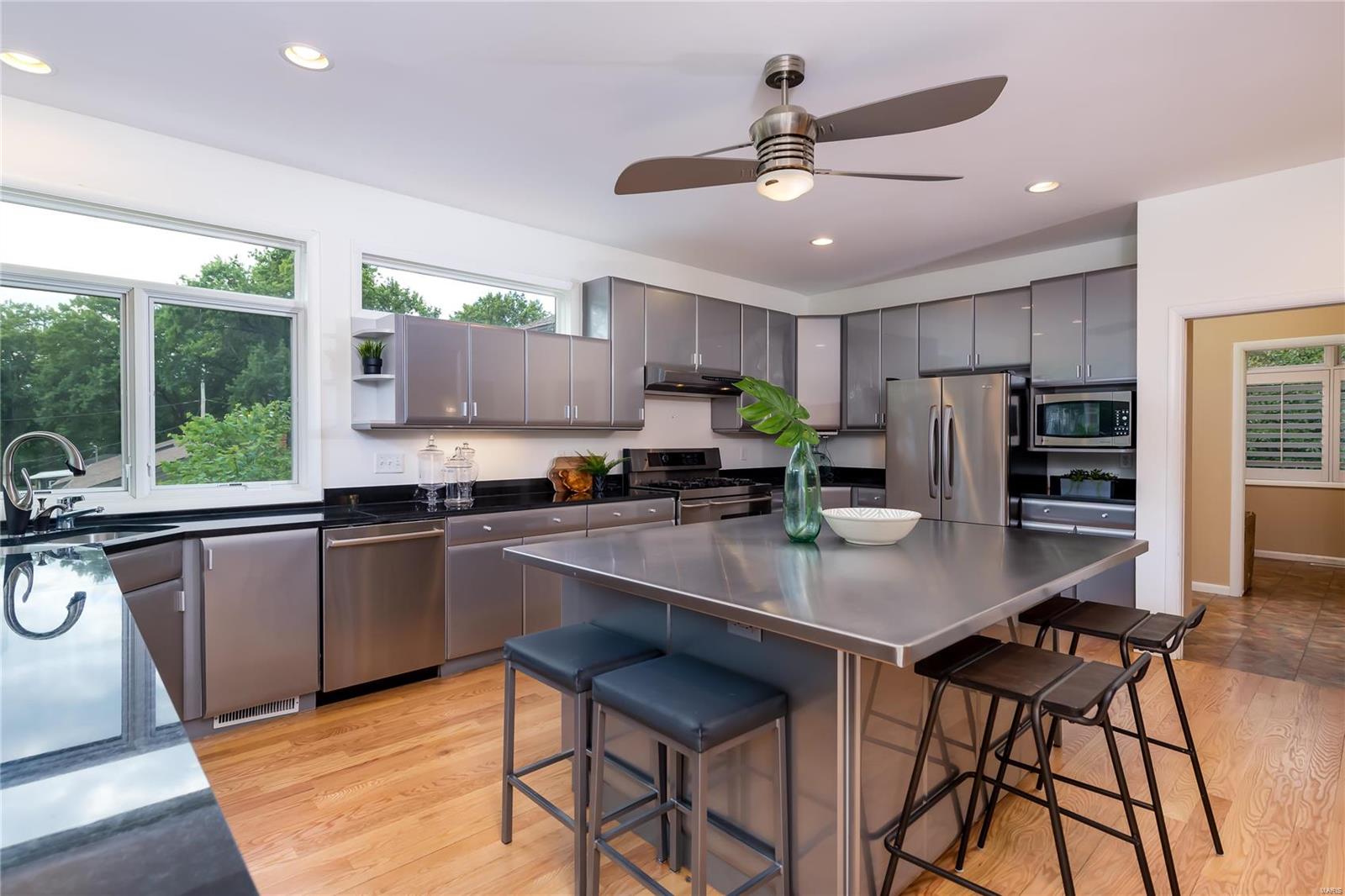 Bon-Aire - Residential