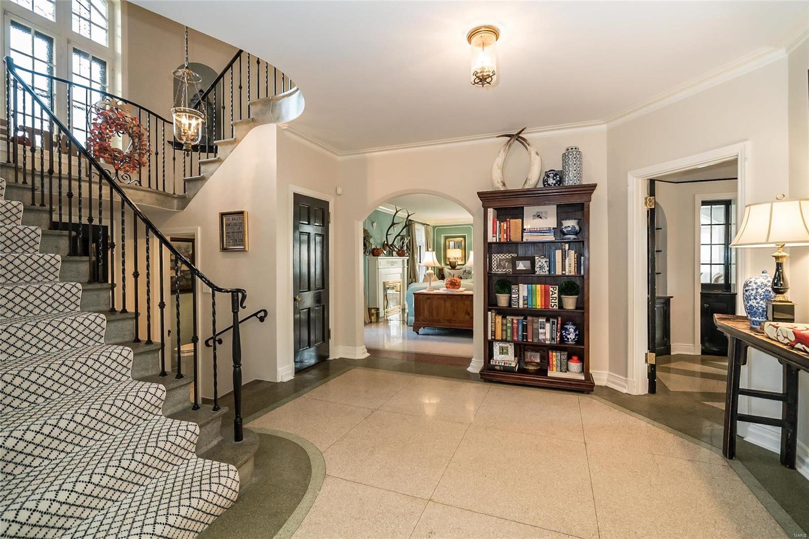 Lake Forest - Residential