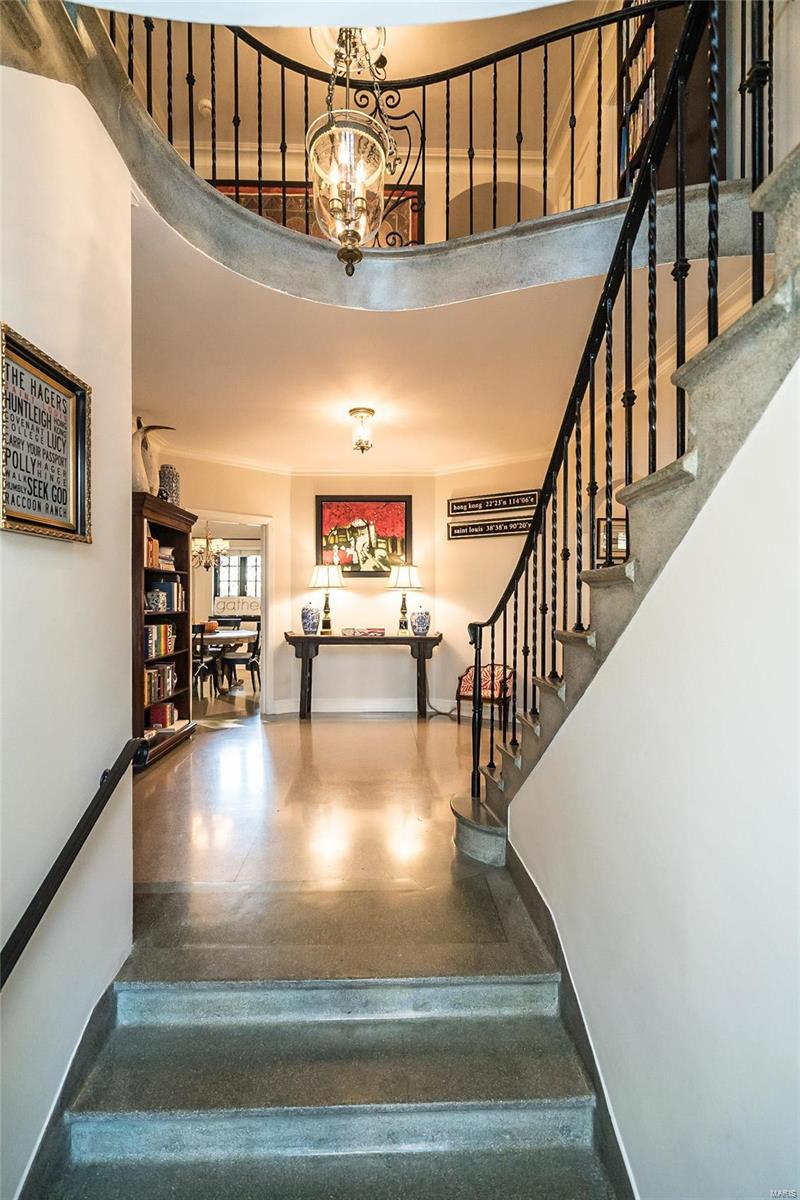 Lake Forest - Residential