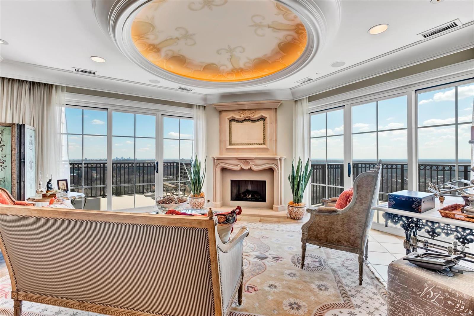 Plaza In Clayton A Condo The - Residential