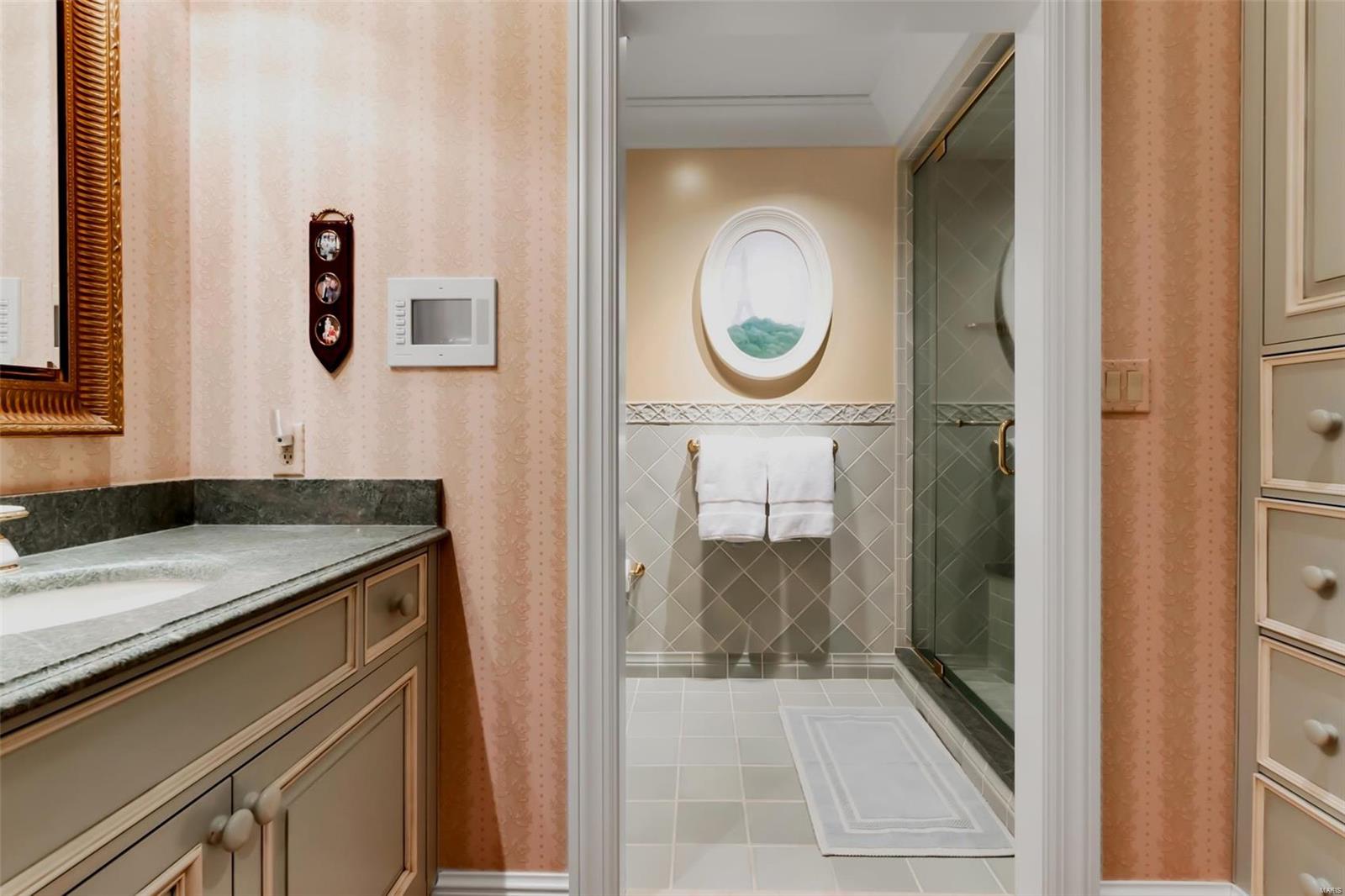 Plaza In Clayton A Condo The - Residential