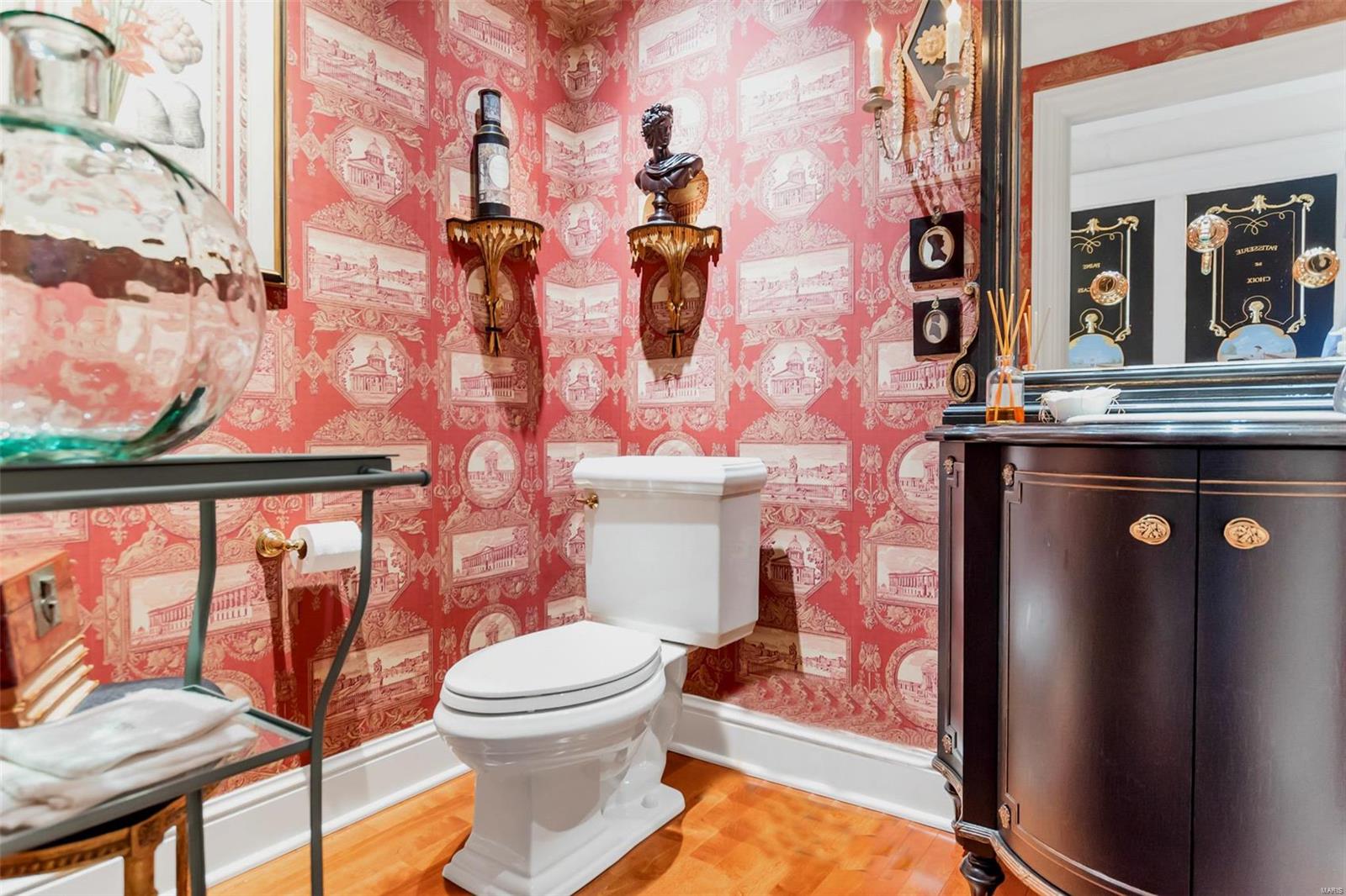 Plaza In Clayton A Condo The - Residential