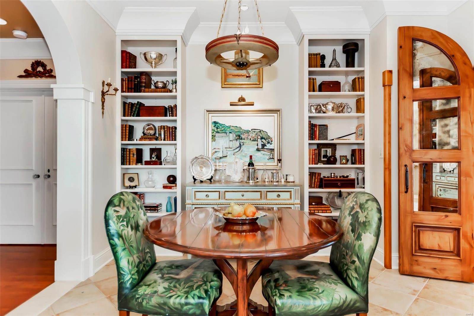 Plaza In Clayton A Condo The - Residential