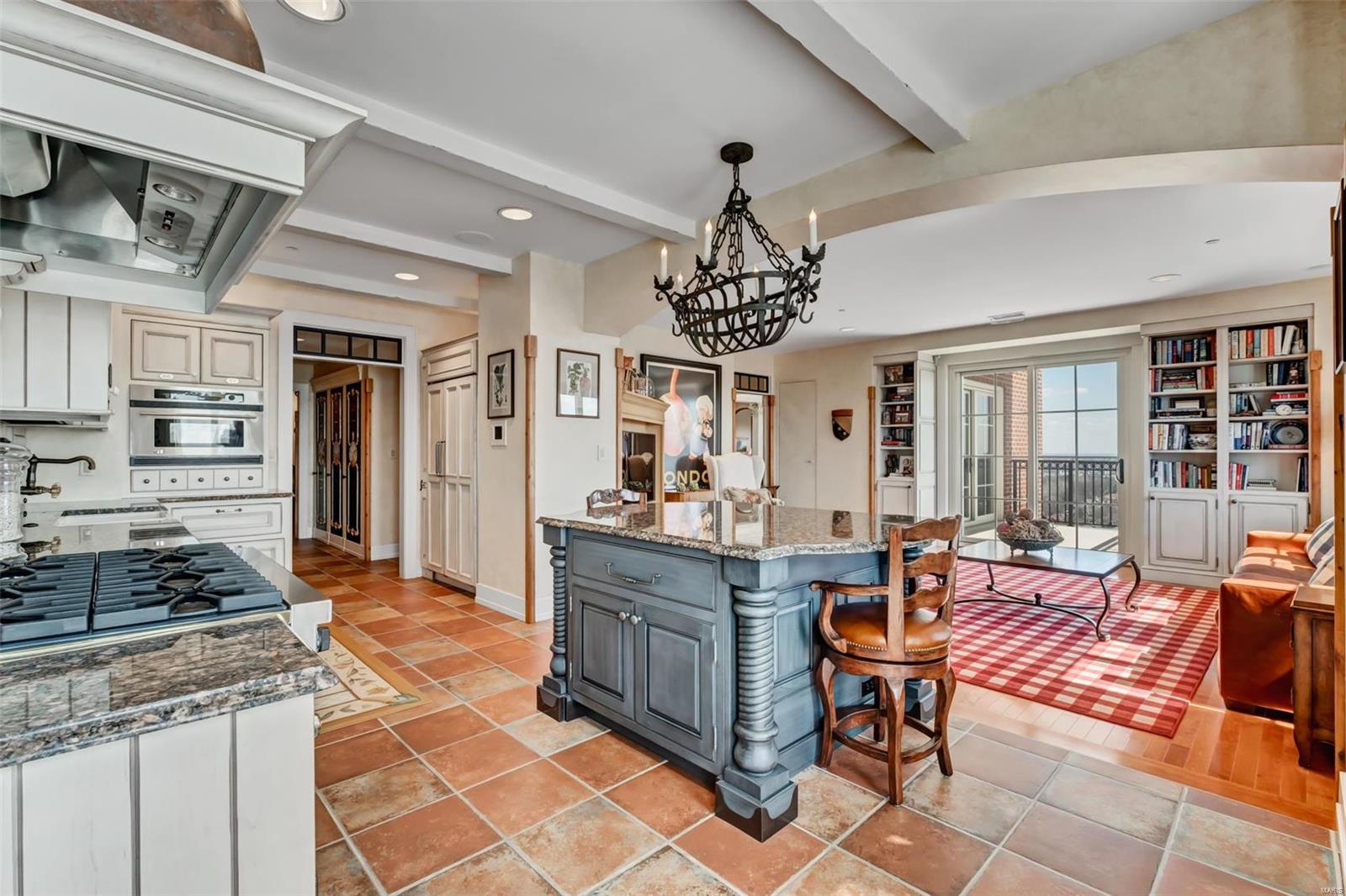 Plaza In Clayton A Condo The - Residential