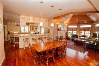 Manors At Lake Forest - Residential