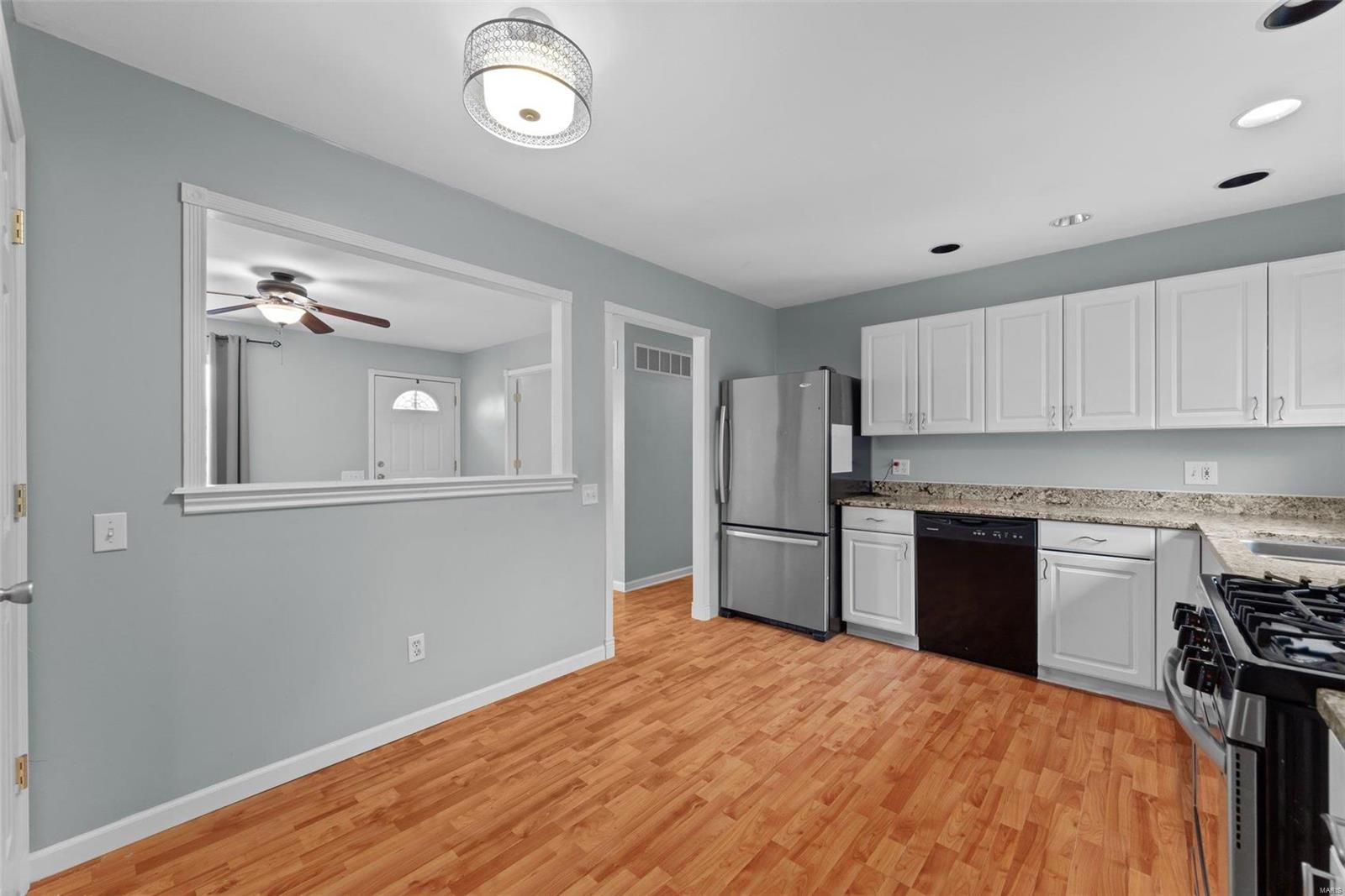 St Chas Hills #6 - Residential