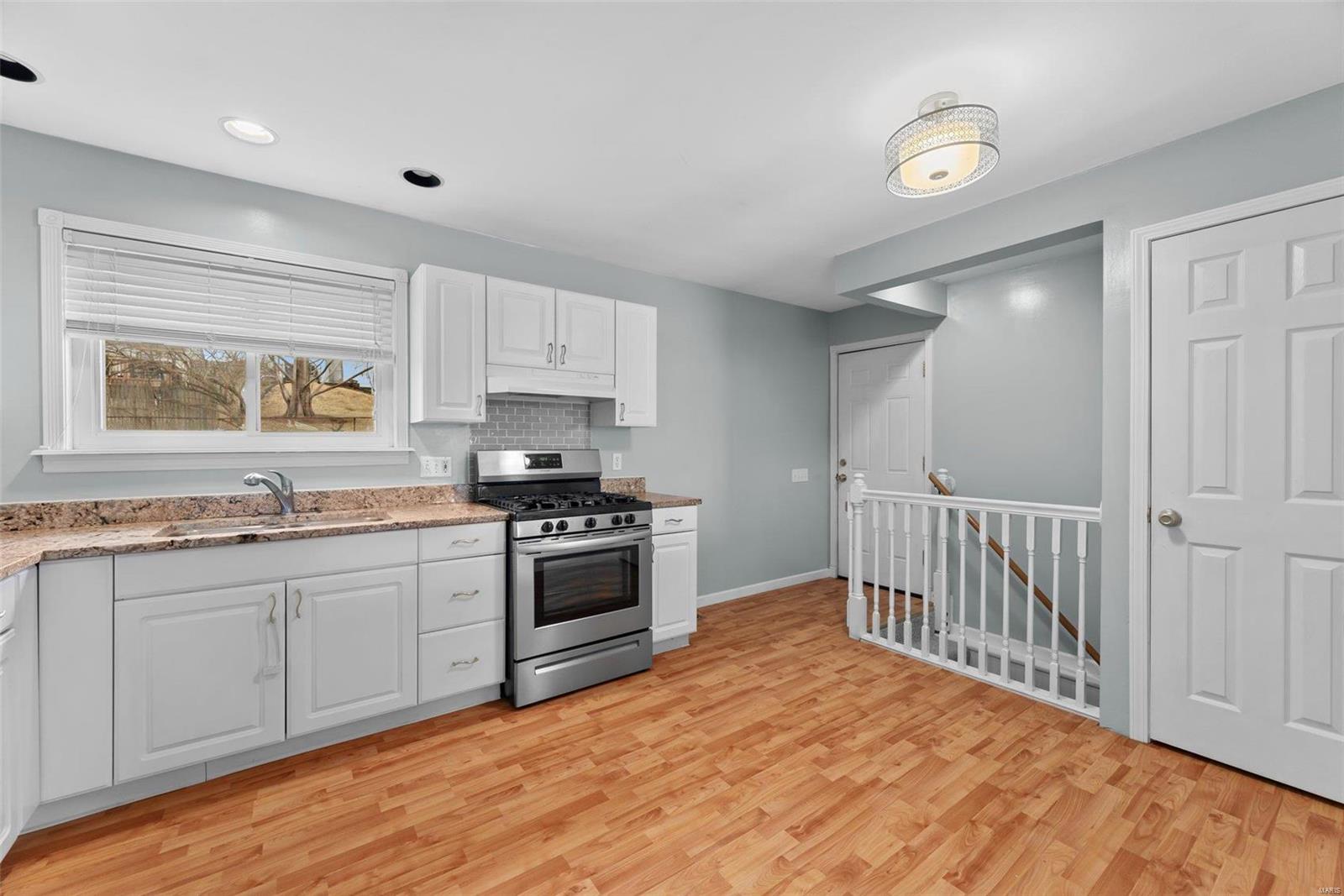 St Chas Hills #6 - Residential