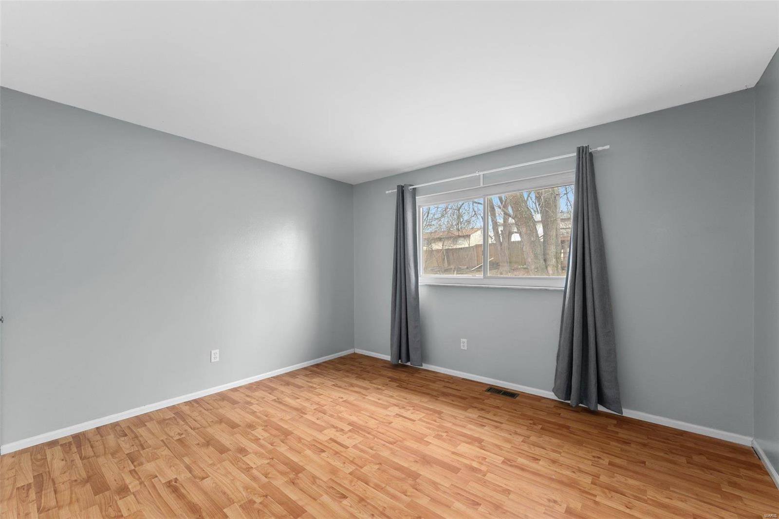 St Chas Hills #6 - Residential