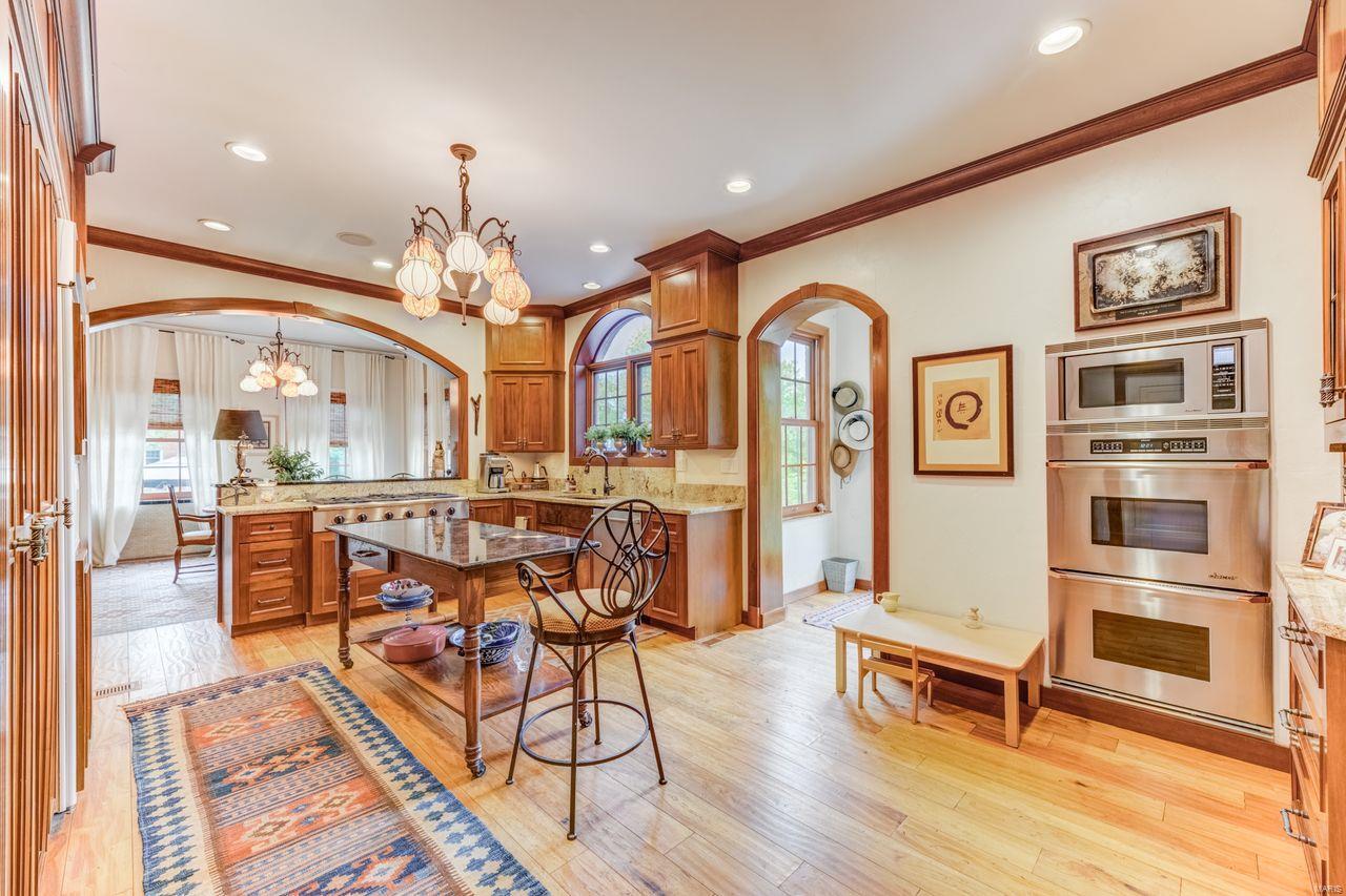 Melane Court Lt 7 & East Kirkwood Lt - Residential