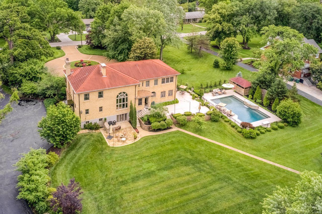 Melane Court Lt 7 & East Kirkwood Lt - Residential