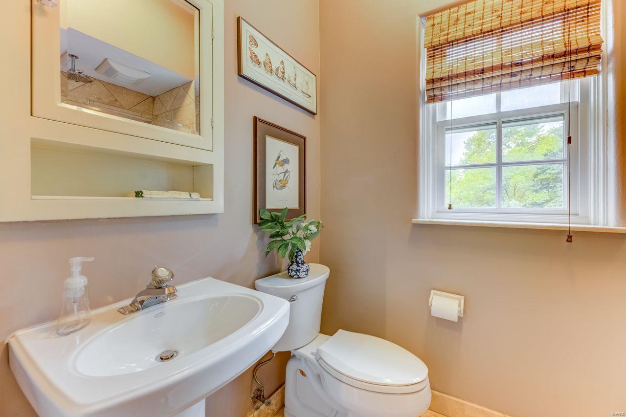 Melane Court Lt 7 & East Kirkwood Lt - Residential