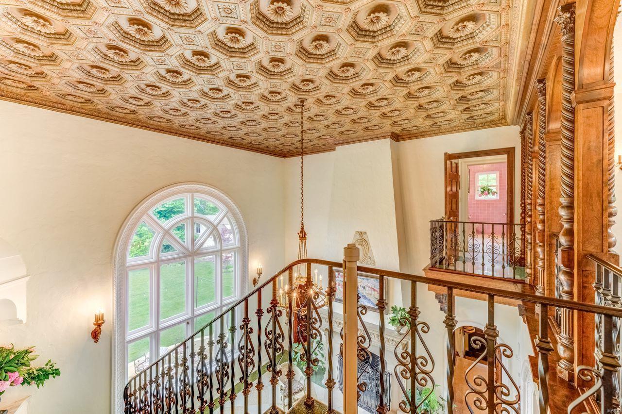 Melane Court Lt 7 & East Kirkwood Lt - Residential