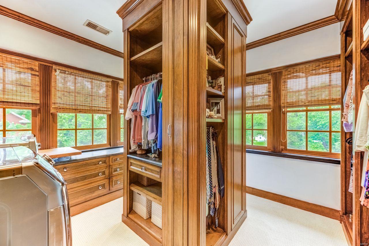 Melane Court Lt 7 & East Kirkwood Lt - Residential