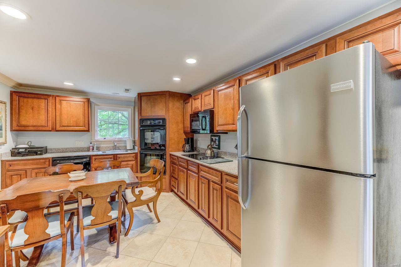 Melane Court Lt 7 & East Kirkwood Lt - Residential