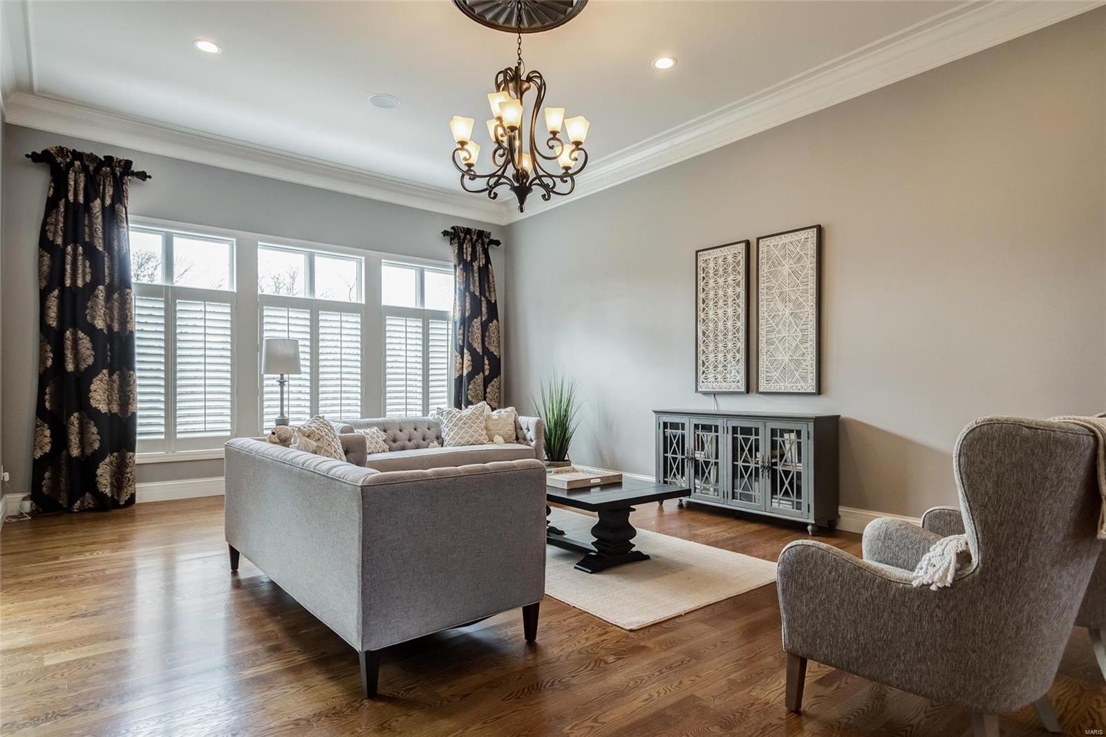 Fox Hill Farms - Residential