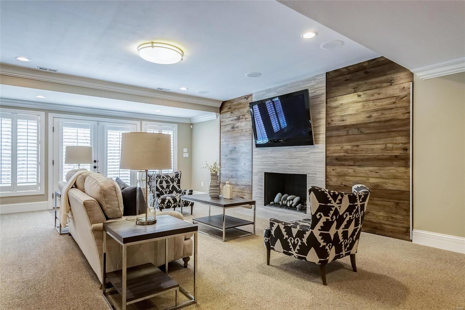 Fox Hill Farms - Residential