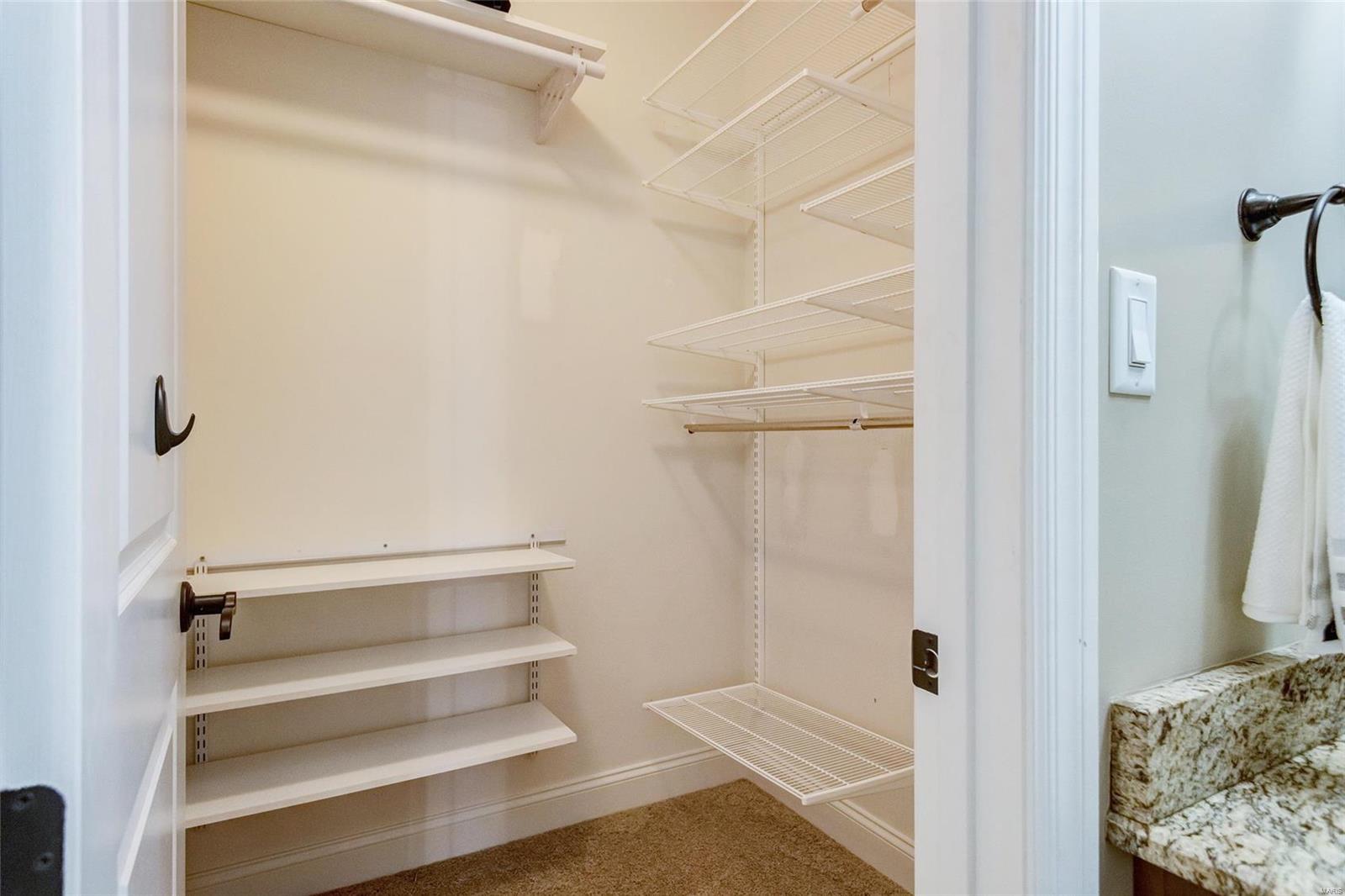 Fox Hill Farms - Residential