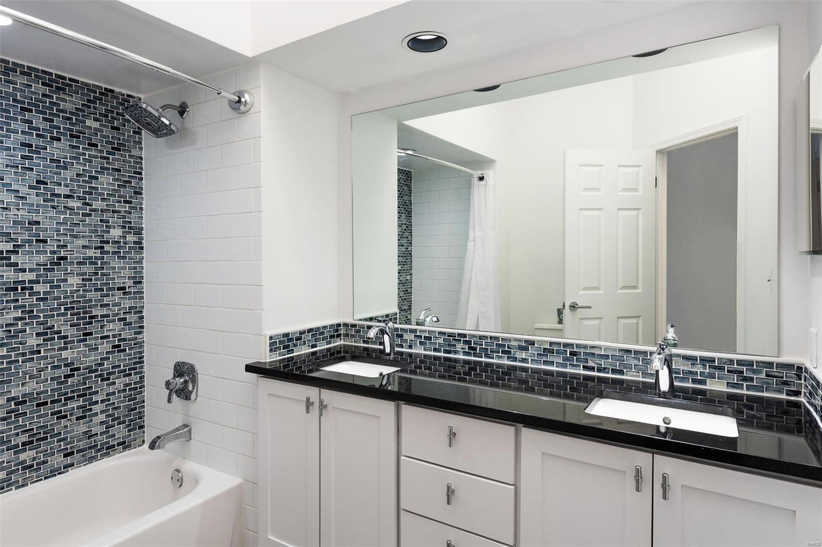 Wexford Condo - Residential