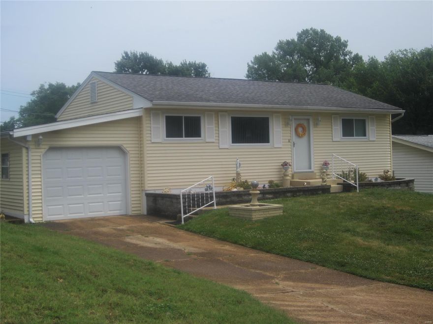 What a Dollhouse - Yes Mrs. Clean lives here - perfect for the first time home buyer or the need to downsize to a ranch home that is move-in condition. It appears Hardwood floors are under the carpet (how refreshing.) Partially finished basement w/rec area and dry bar, plenty of storage and shelving as well-did I mention washer/dryer to stay! We also have a screened in porch for your enjoyment to to relax and view your level fenced in backyard which hosts a good size utility shed to store your lawn needs.  For buyer's peace of mind seller is offering a 12 month Ultimate Choice home warranty, this is truly a wonderful neighborhood, great schools, perfect place to call home! Seller to provide occupancy but all other inspections are for buyer's own information, seller not willing to negotiate for any & all repairs if there are any. Showings to start at OPEN HOUSE July 3rd from 1:00-3:00, any & all offers to be in prior to Tuesday the 6th
