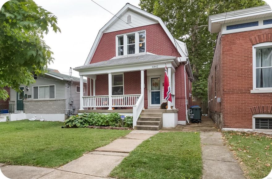 Uniquely spacious Dogtown 2 story with easy access to EVERYTHING!!  Boasting over 1100 SF, this nicely updated home is move-in ready and poised to impress.  The updated kitchen with stainless appliances is well appointed.  Full bath on the main floor provides a welcome retreat for your visiting guests.  Fully fenced back yard with large patio is great for entertaining and back-yard gatherings.  The dining room with extended den provides an excellent option for an office or play room that's perfectly removed from the day-to-day household activities, yet easily accessible and convenient.  Open flow throughout the main floor with built-in book cases in the living room.  Central location with super convenient highway access and minutes from Forest Park, Maplewood, Downtown, and walking distance to the annual Saint Paddy's day parade in Dog Town!  You're gonna LOVE it!!
