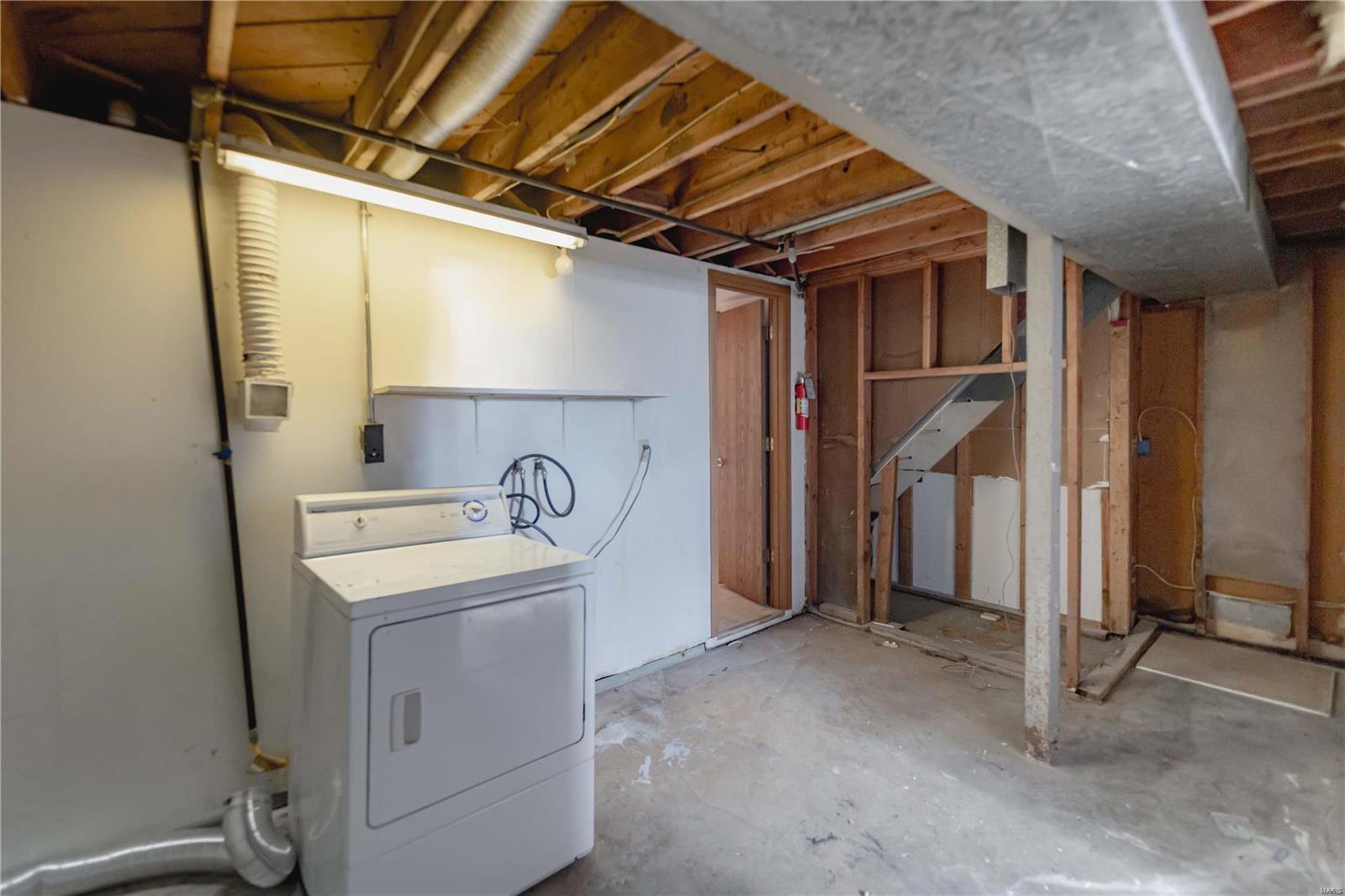 St Louis, Missouri 63131, United States, 3 Bedrooms Bedrooms, ,2 BathroomsBathrooms,Residential,Active,37727