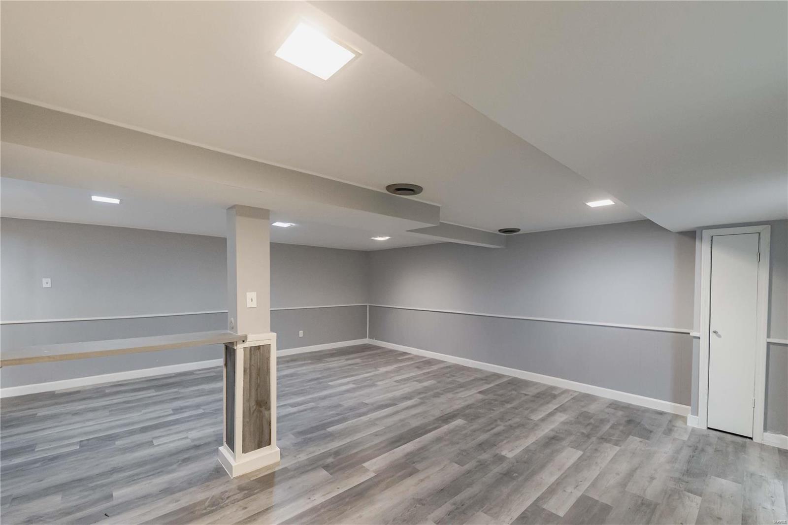 St Louis, Missouri 63131, United States, 3 Bedrooms Bedrooms, ,2 BathroomsBathrooms,Residential,Active,37727