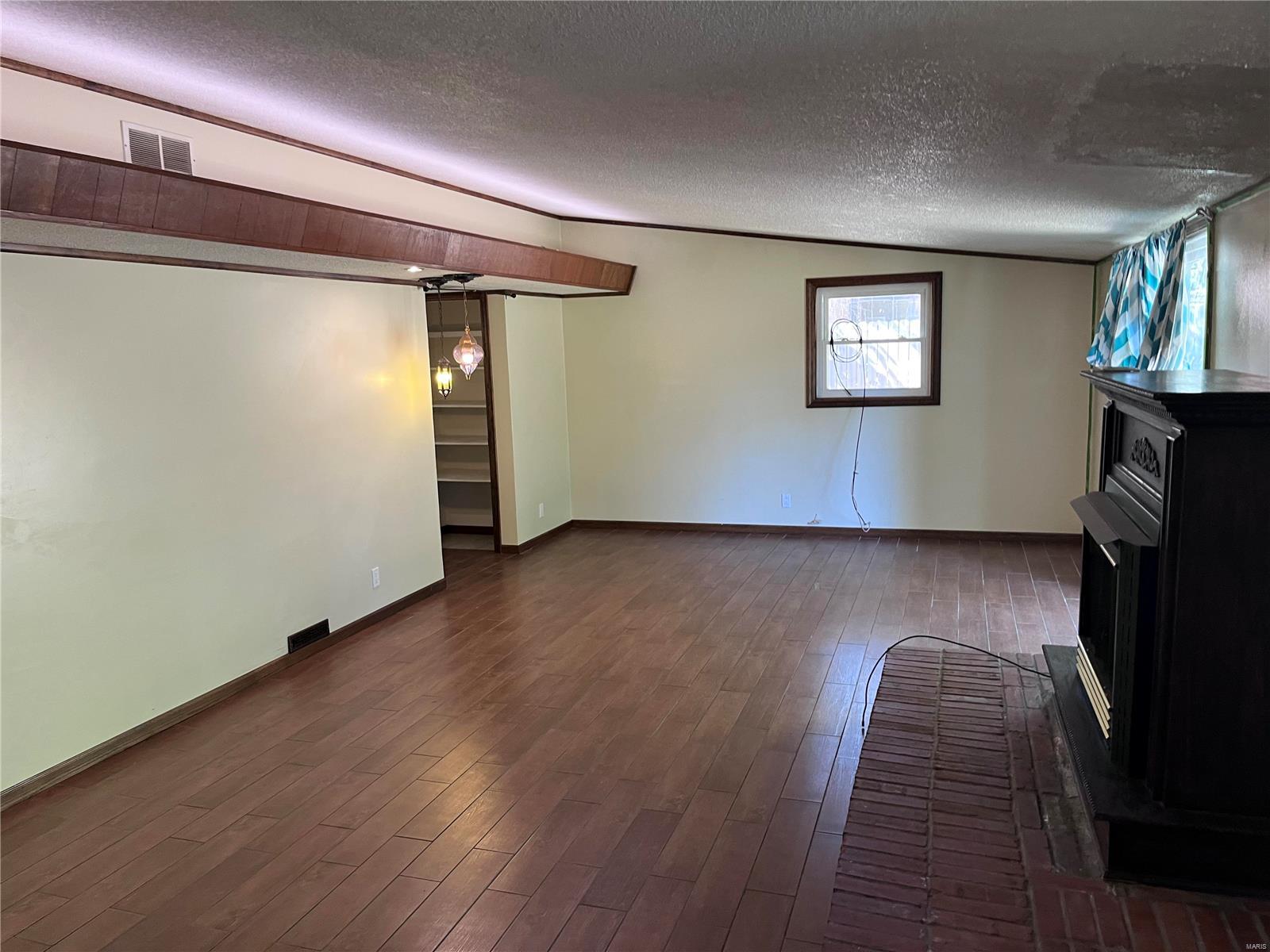 Meadowbrook Sub - Residential