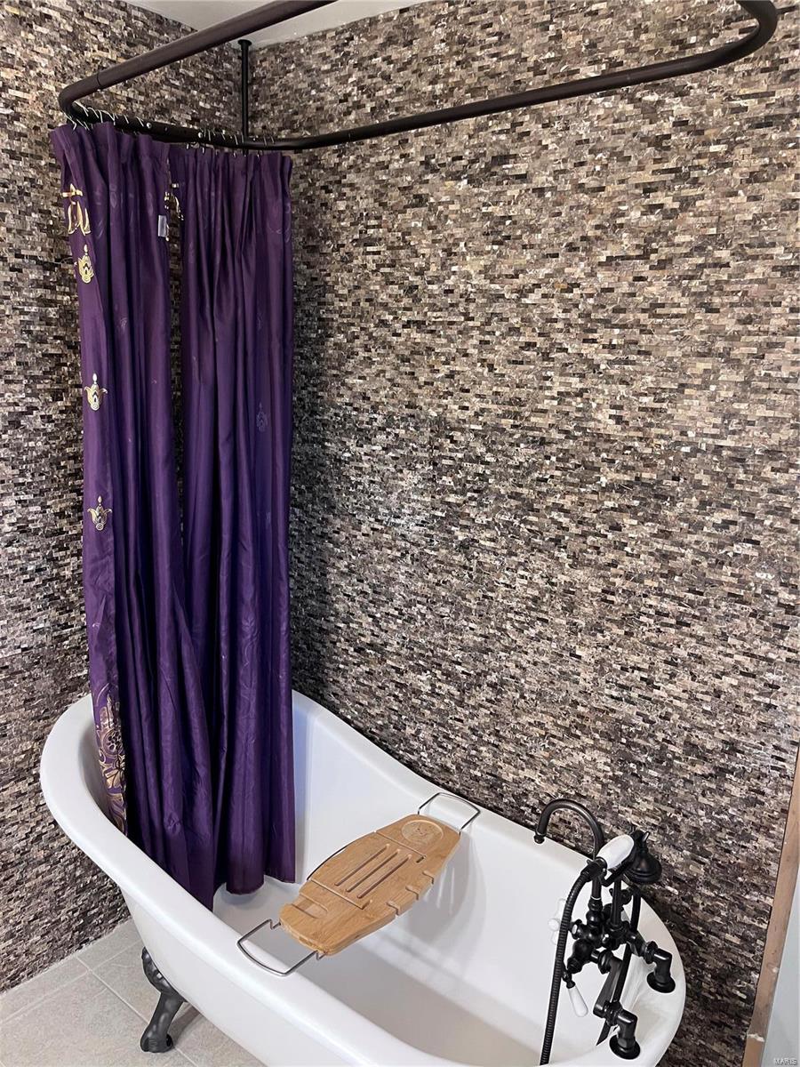 Meadowbrook Sub - Residential