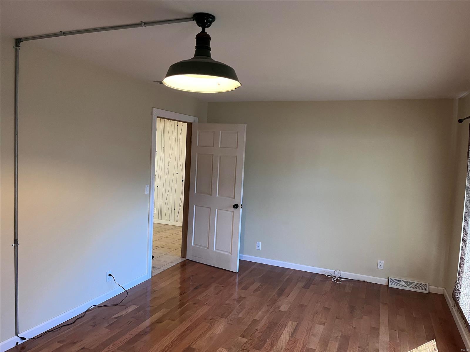 Meadowbrook Sub - Residential