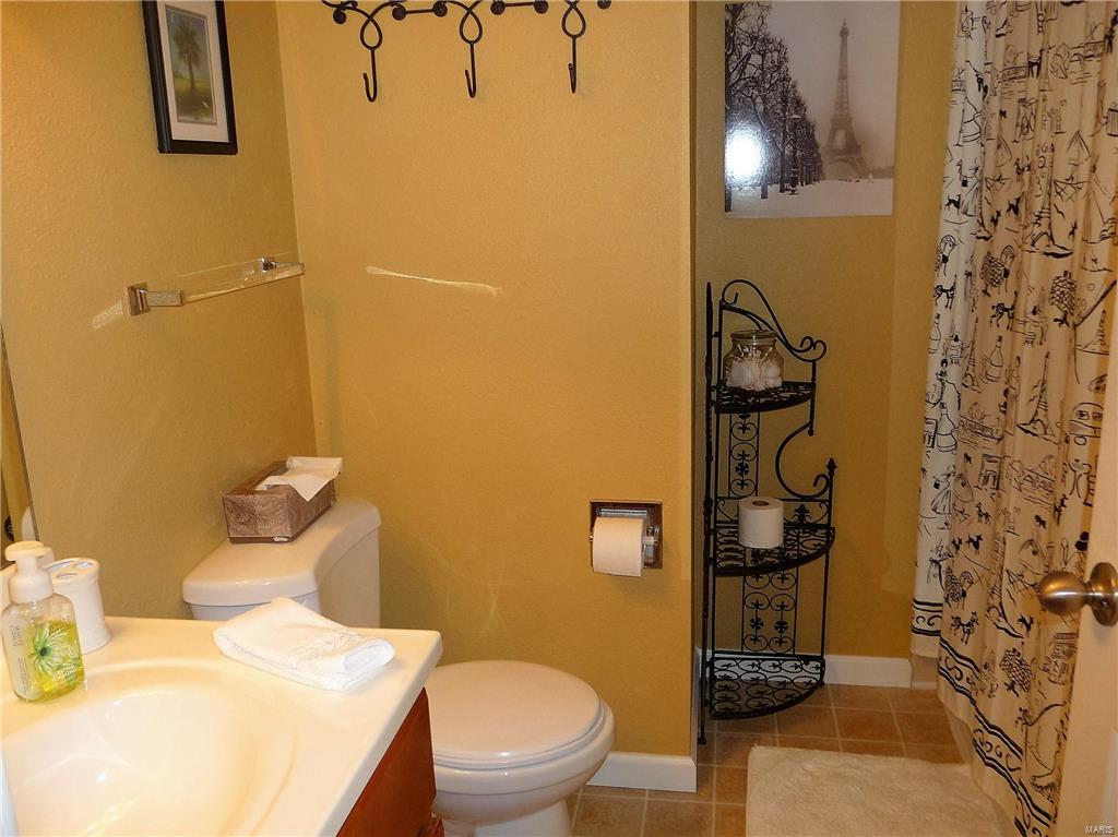 Queen Anne Condo - Residential